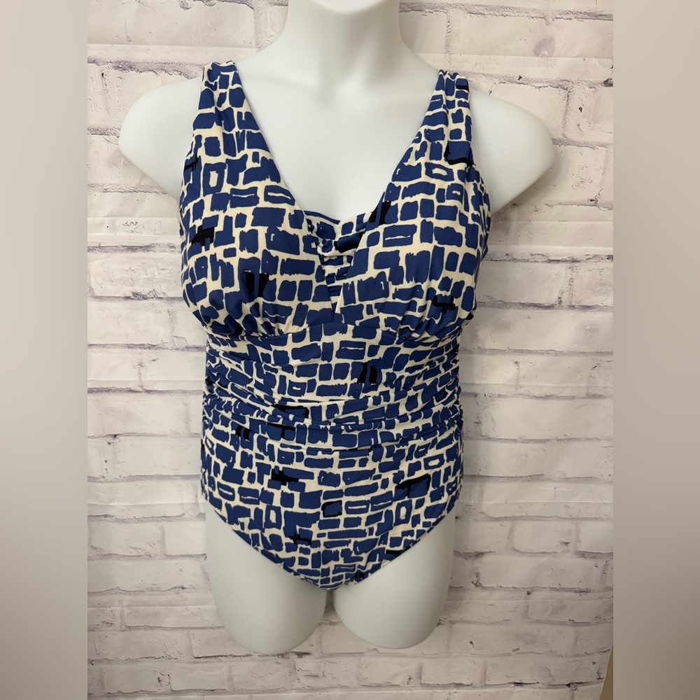Lands' End Sz 16W Slender Suit Grecian One Piece Swimsuit Blue‎ Geometric